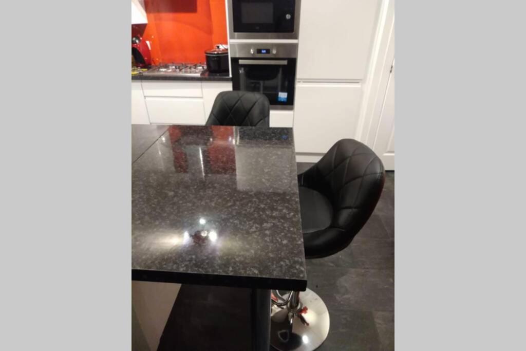 The Cottage - Hot Tub - Nr Glasgow - Self Check-In โค้ทบริดจ์ ภายนอก รูปภาพ